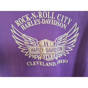 Harley-Davidson Women's S/M Purple Short Sleeve Cleveland Ohio T-Shirt FLAW
